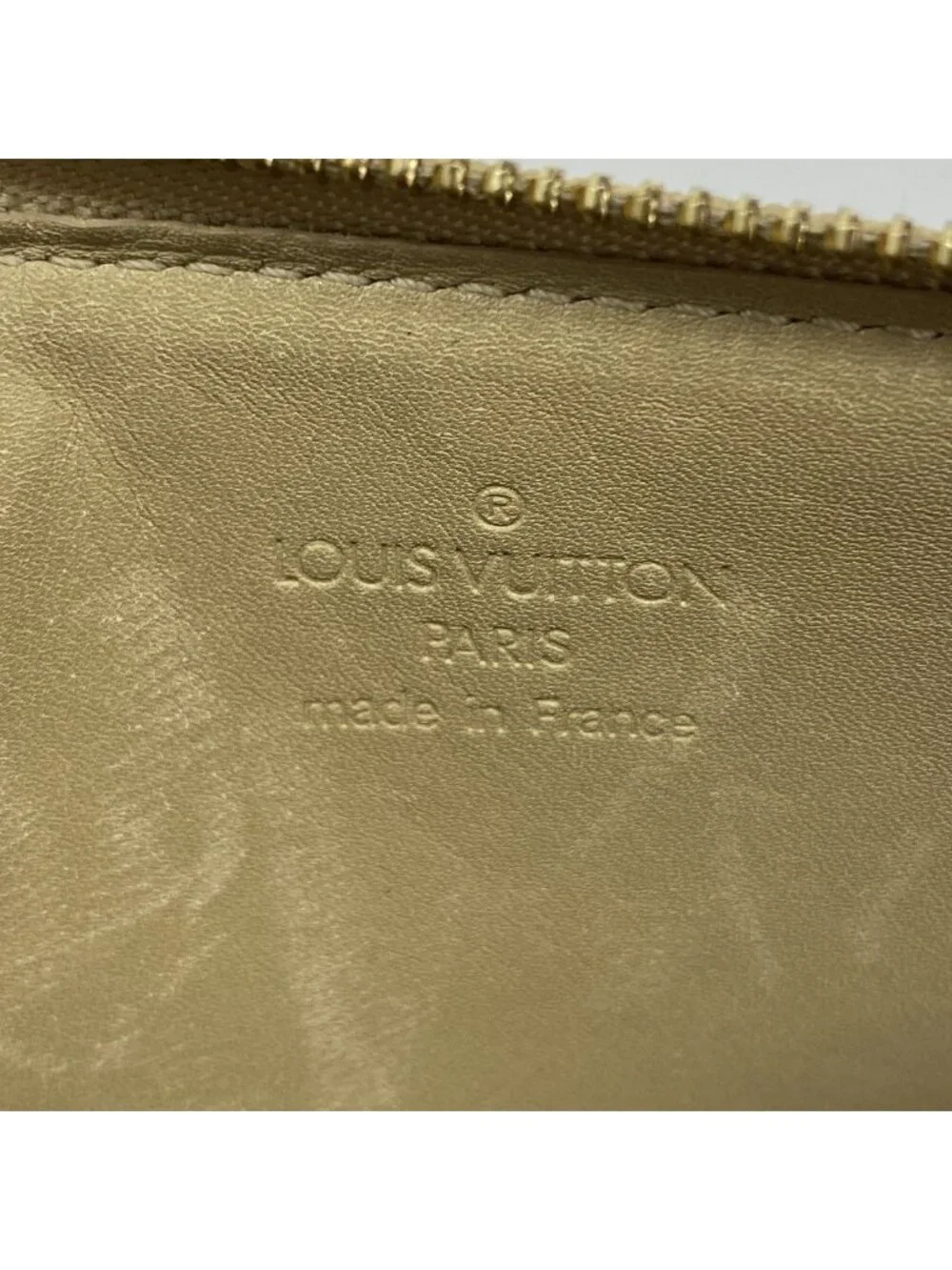 Louis Vuitton Pouch Vernis Lexington Beige